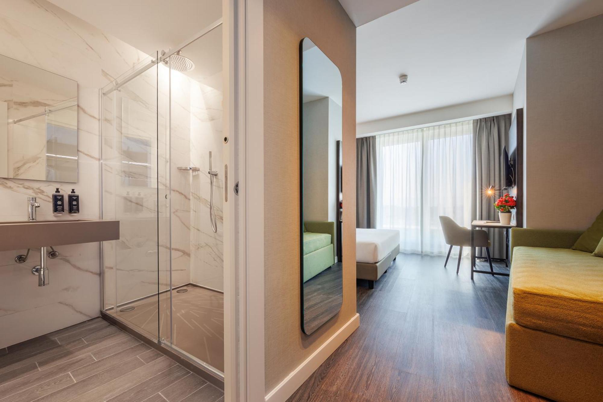 Ih Hotels Milano Centrale Eksteriør bilde