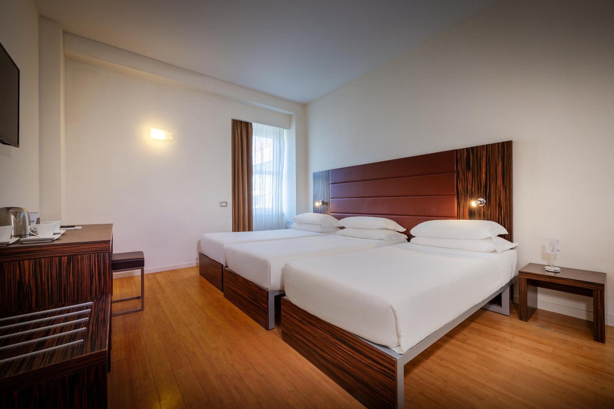 Ih Hotels Milano Centrale Eksteriør bilde